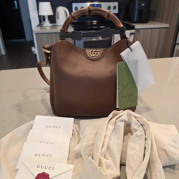 Gucci Diana small shoulder bag (With receipt) - Picture 15 of 16
